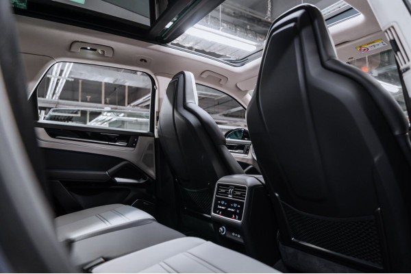2026 Porsche Cayenne Базовая
