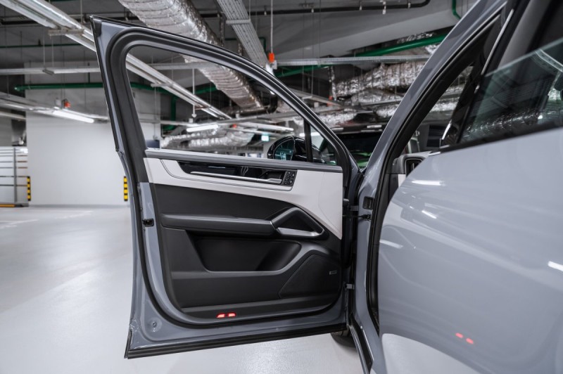 2026 Porsche Cayenne Базовая