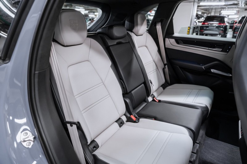 2026 Porsche Cayenne Базовая
