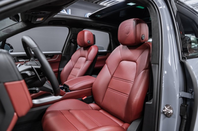 Porsche Cayenne Базовая - 2026