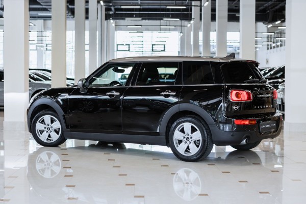 2018 MINI Clubman Cooper