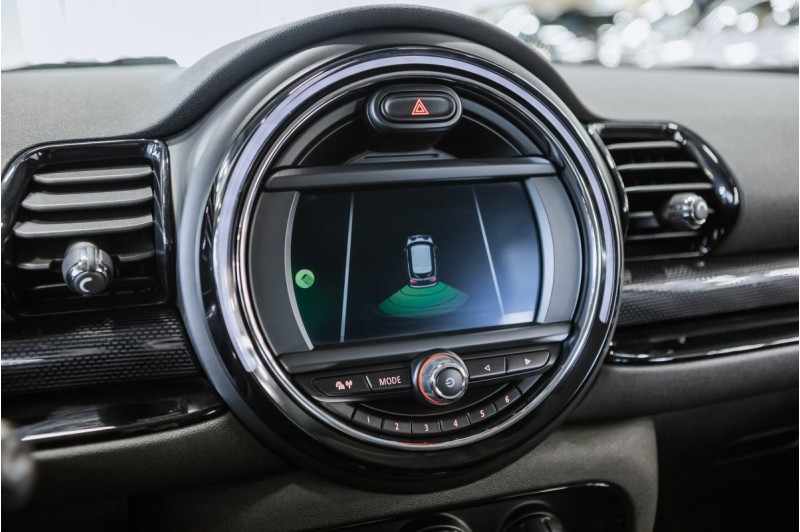2018 MINI Clubman Cooper