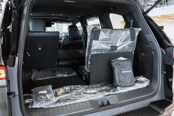 2026 Lexus LX Luxury
