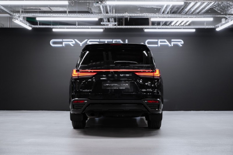 2023 Lexus LX VIP Black