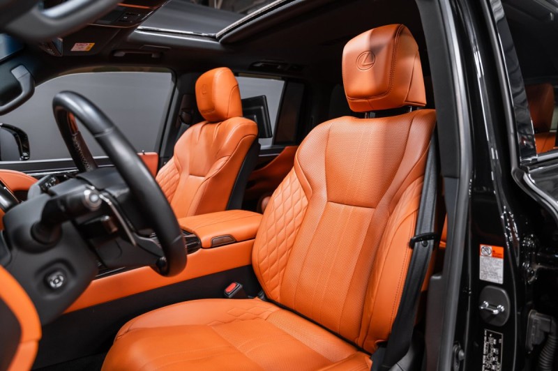 2023 Lexus LX VIP Black