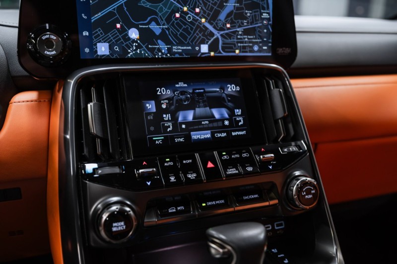 2023 Lexus LX VIP Black