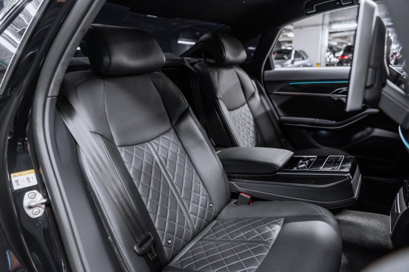 Audi S8 S8 TFSI - 2024