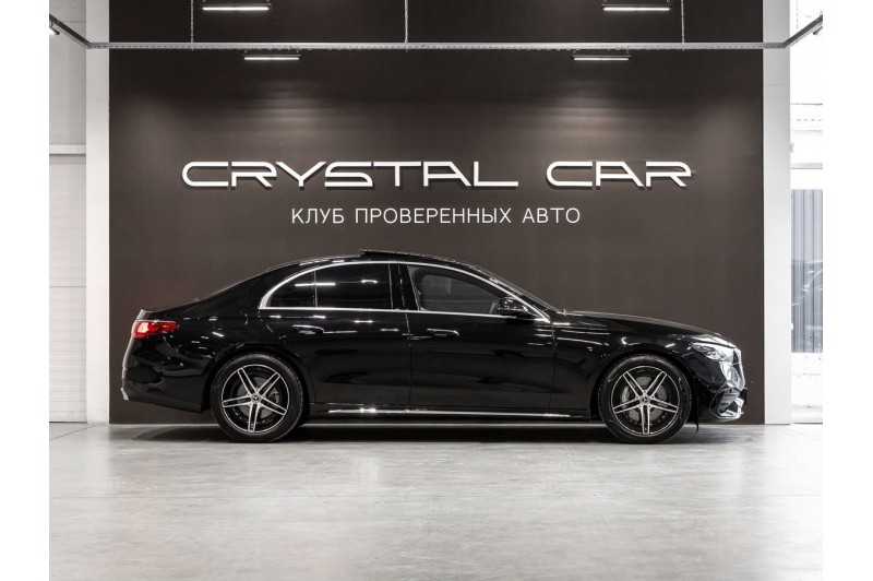 2026 Mercedes-Benz E-Класс E 300 4MATIC AMG Line