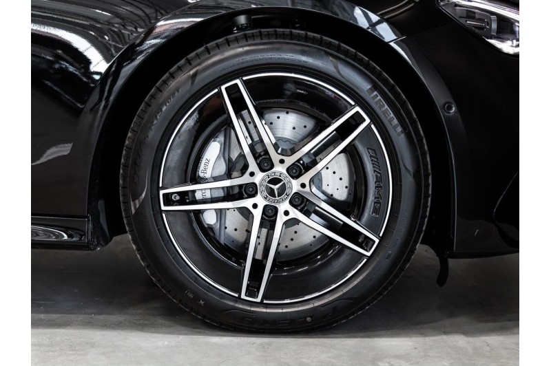 2026 Mercedes-Benz E-Класс E 300 4MATIC AMG Line