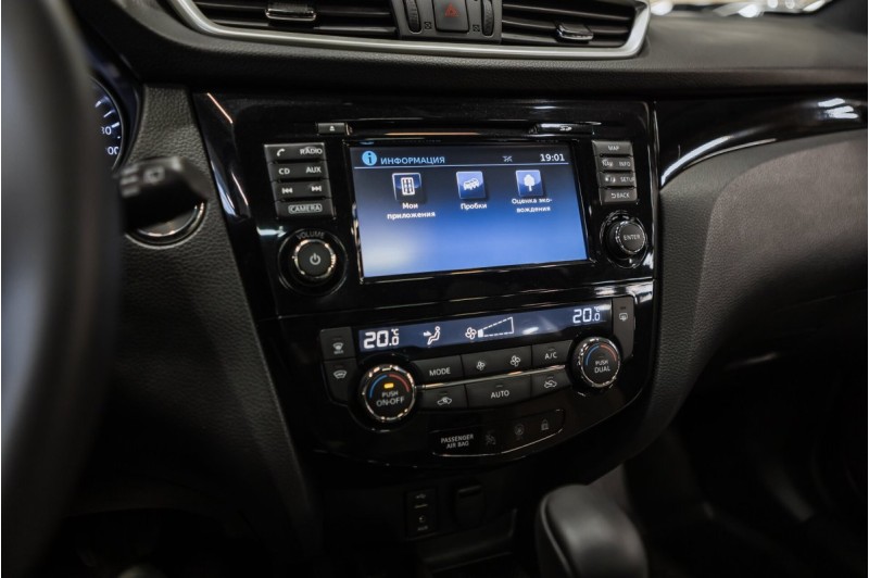 2017 Nissan Qashqai SE+