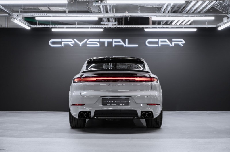 2025 Porsche Cayenne GTS Coupé