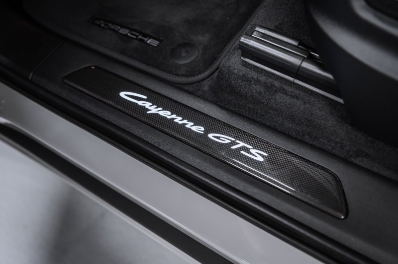 2025 Porsche Cayenne GTS Coupé
