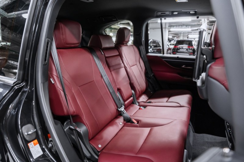 Lexus LX Luxury - 2026