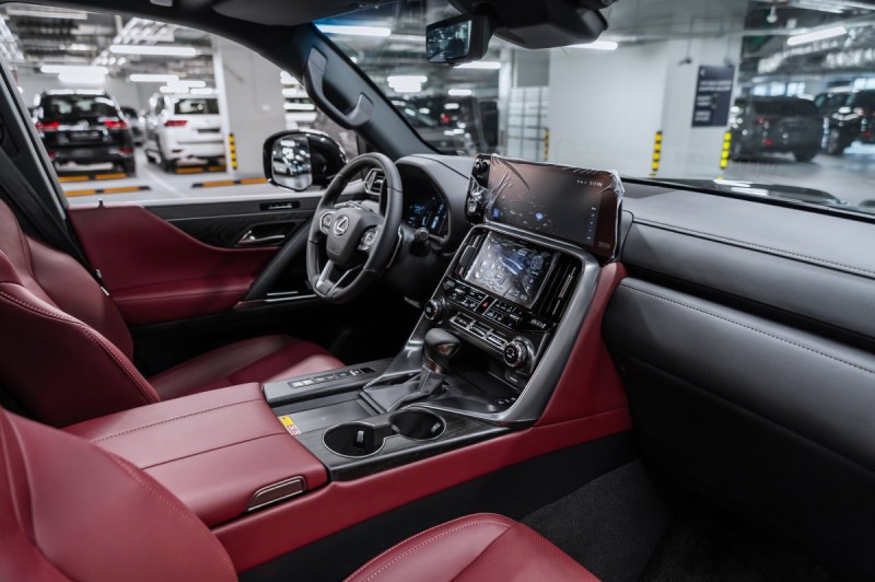 Lexus LX Luxury - 2026