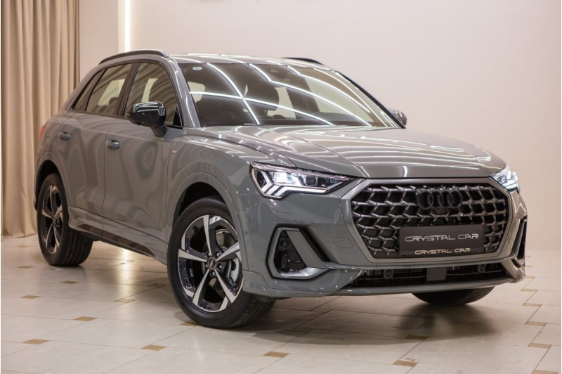 Audi Q3 45 TFSI Fashionable dynamic - 2026