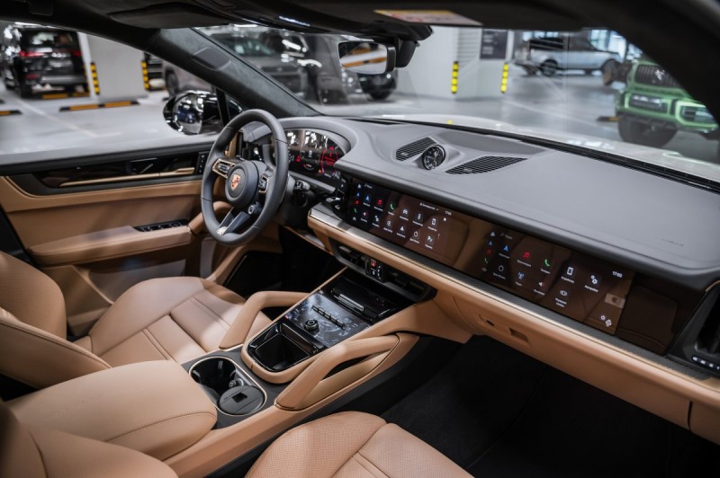 2026 Porsche Cayenne Coupé
