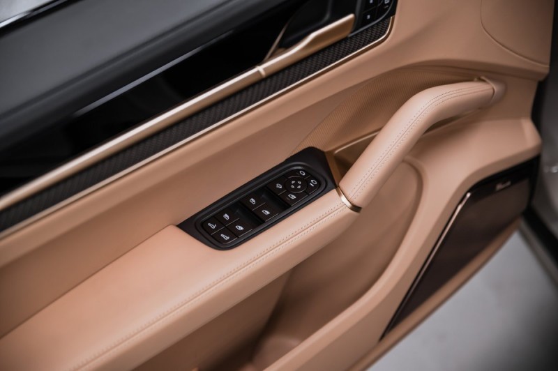 2026 Porsche Cayenne Coupé
