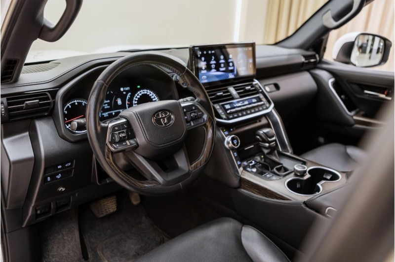 2021 Toyota Land Cruiser Комфорт+