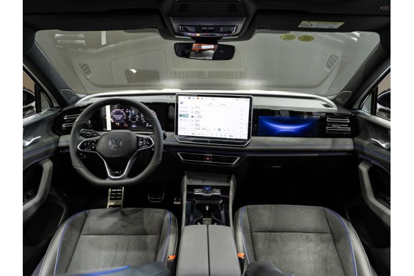 2026 Volkswagen Tiguan R-Line Premium