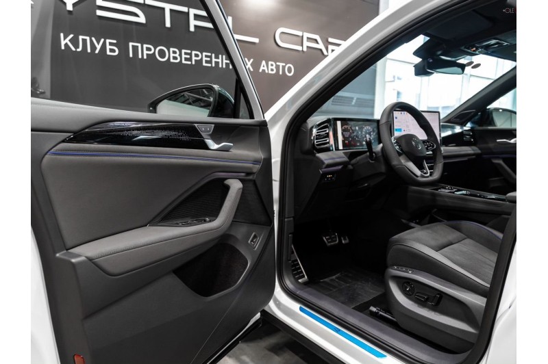 2026 Volkswagen Tiguan R-Line Premium