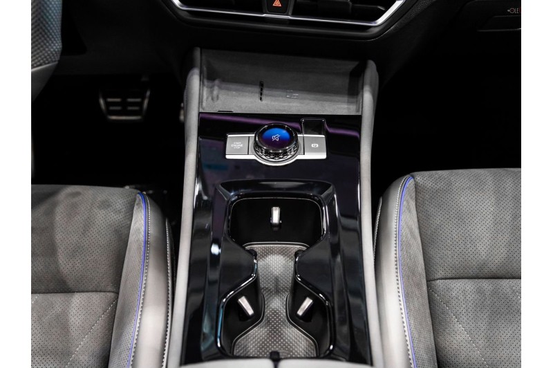 2026 Volkswagen Tiguan R-Line Premium