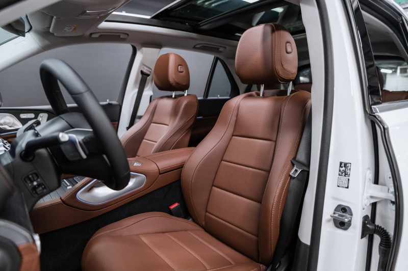 Mercedes-Benz GLE 300 d 4MATIC Premium - 2025