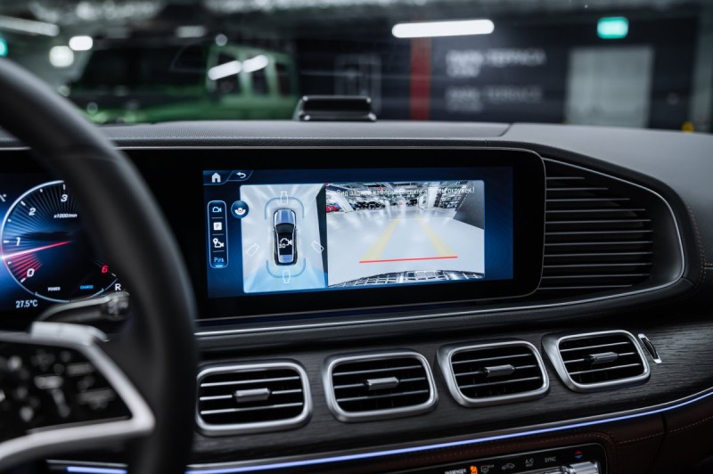 Mercedes-Benz GLE 300 d 4MATIC Premium - 2025