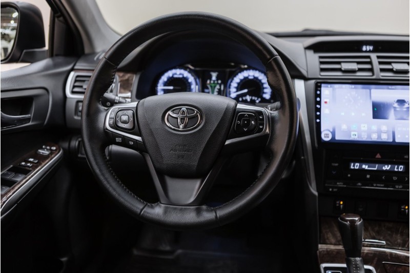 Toyota Camry Элеганс Плюс - 2016