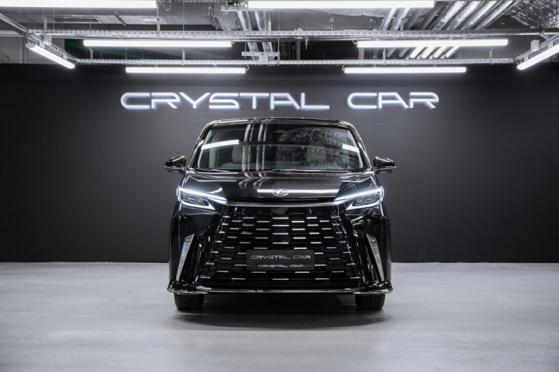 Lexus LM Business+ - 2026