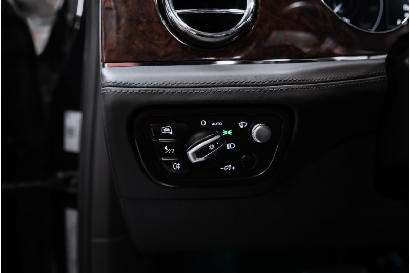 Bentley Bentayga - 2021