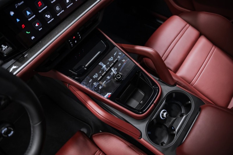 Porsche Cayenne Coupé - 2025