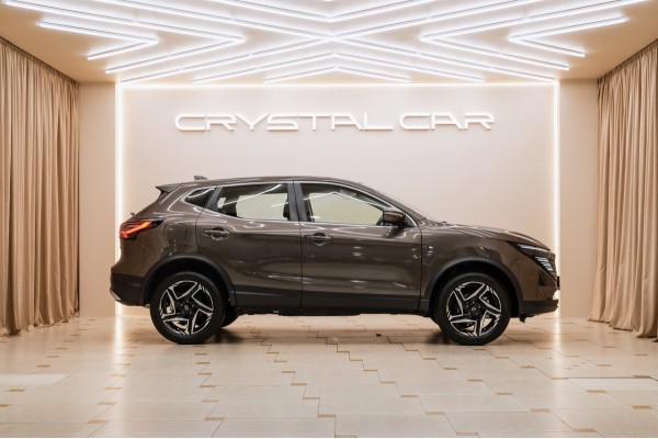 Nissan Qashqai II Рестайлинг 2 Leading - 2025