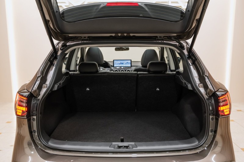 Nissan Qashqai Leading - 2025