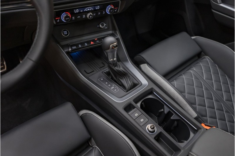 Audi Q3 45 TFSI Fashionable dynamic - 2026