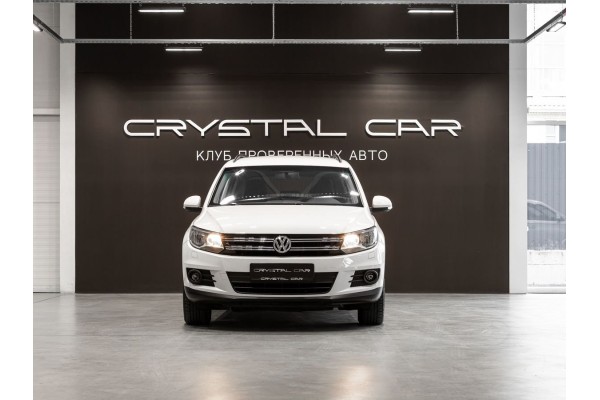 Volkswagen Tiguan I Рестайлинг Trend&Fun - 2012