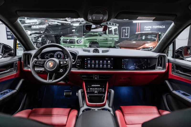 Porsche Cayenne Coupe GTS III рестайлинг — 2025