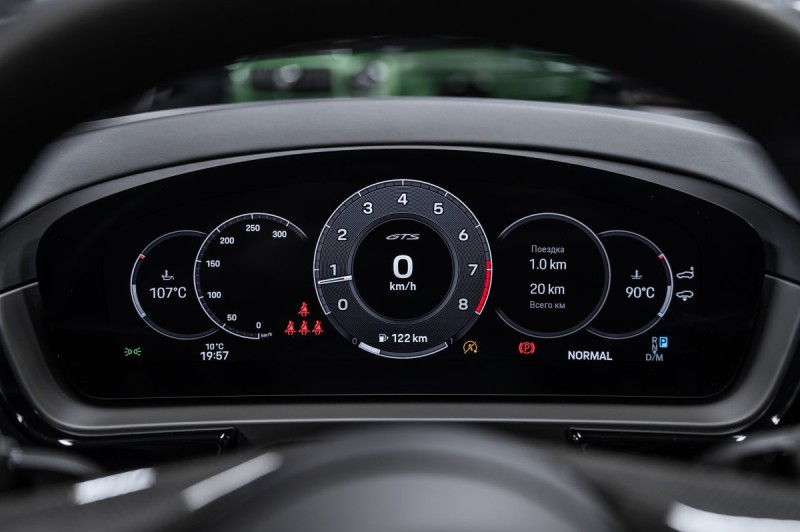 Porsche Cayenne Coupe GTS III рестайлинг — 2025