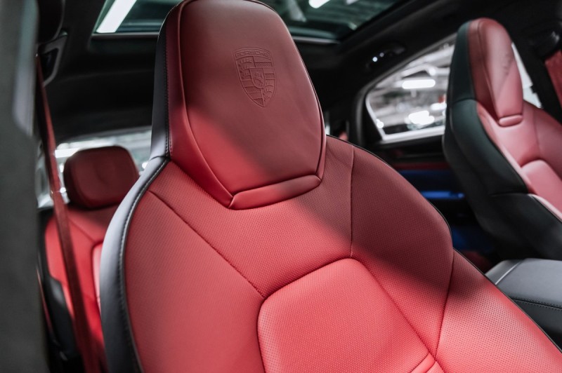 Porsche Cayenne Coupe GTS III рестайлинг — 2025