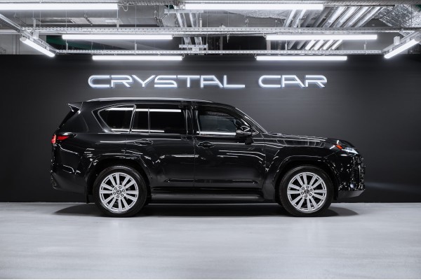 Lexus LX J300 (2021—2026) VIP Black - 2023