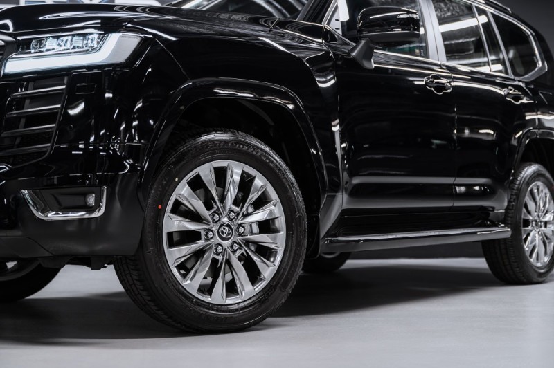 Toyota Land Cruiser Premium - 2026