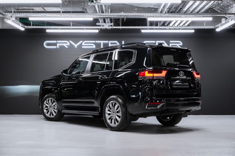Toyota Land Cruiser Premium - 2026