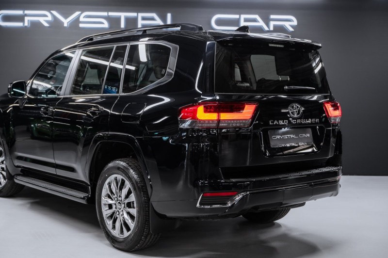 Toyota Land Cruiser Premium - 2026