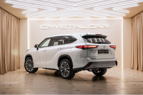 Toyota Highlander IV (2019—2026) Supreme - 2026