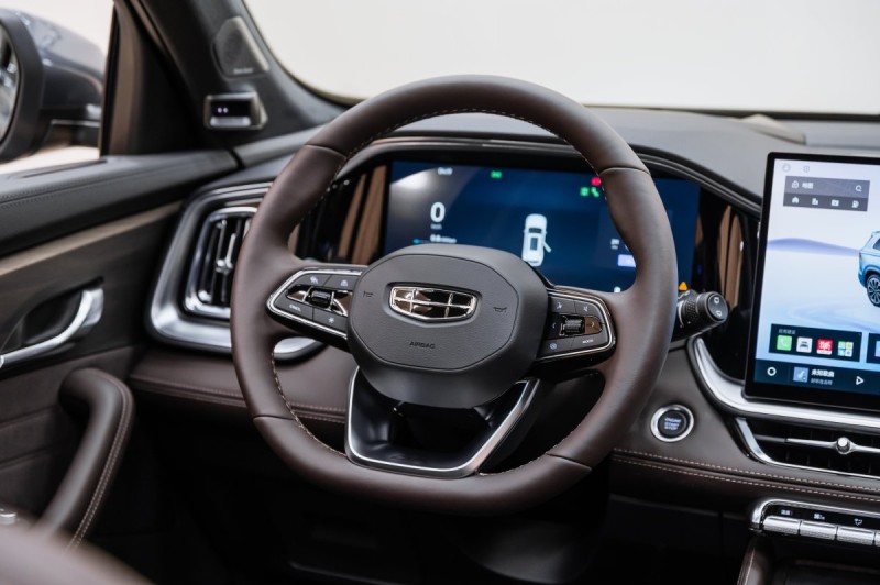 Geely Xingyue L Full Moon - 2026