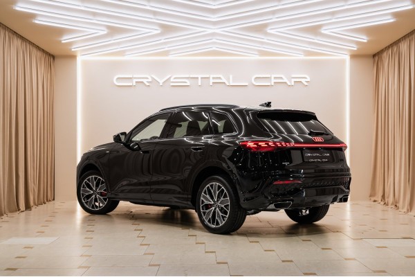 Audi Q5L GU (2024—2026) Luxury - 2026