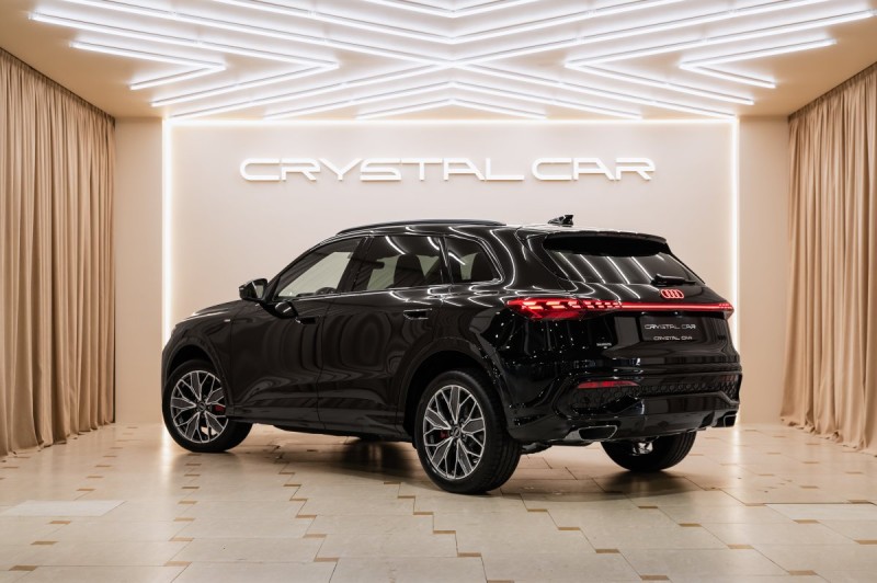 Audi Q5L 40 TFSI - 2026