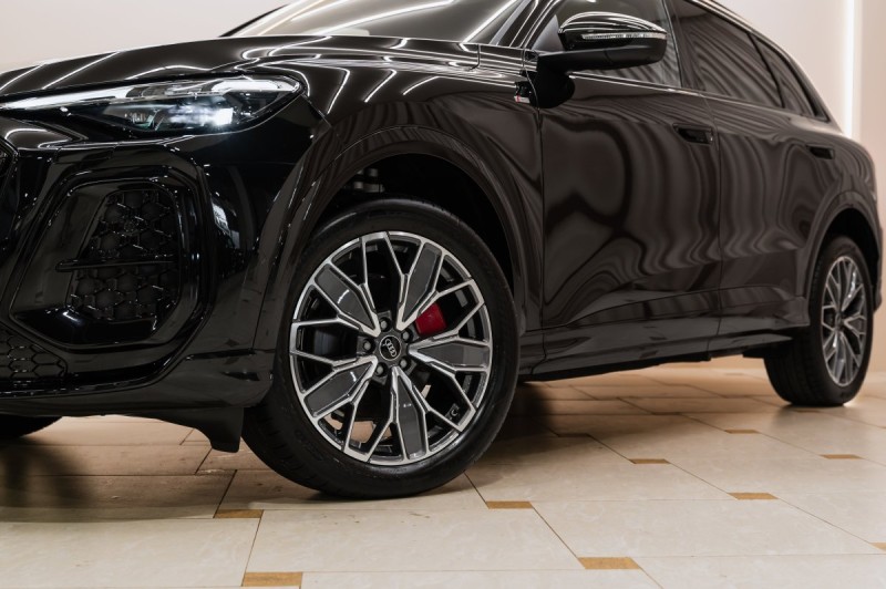 Audi Q5L 40 TFSI - 2026