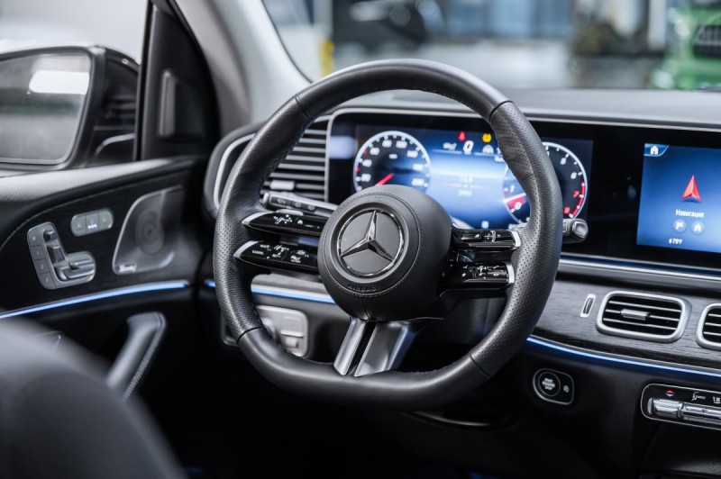 Mercedes-Benz GLS-класс 450 - 2025