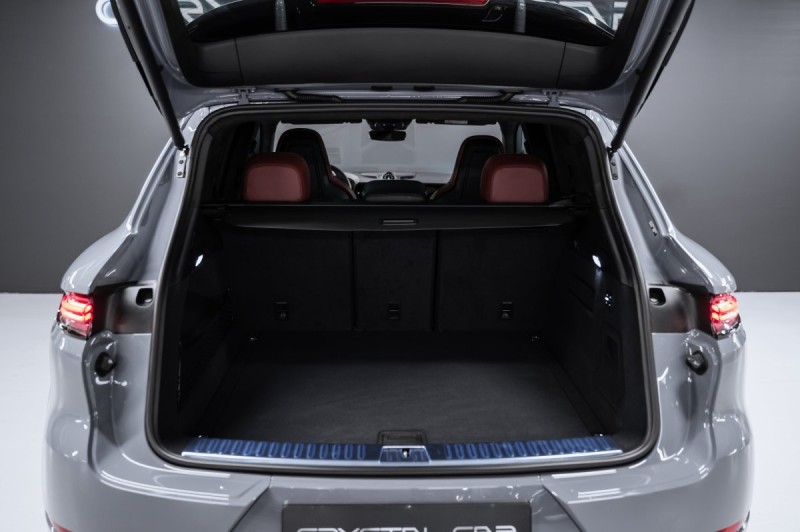 Porsche Cayenne - 2026
