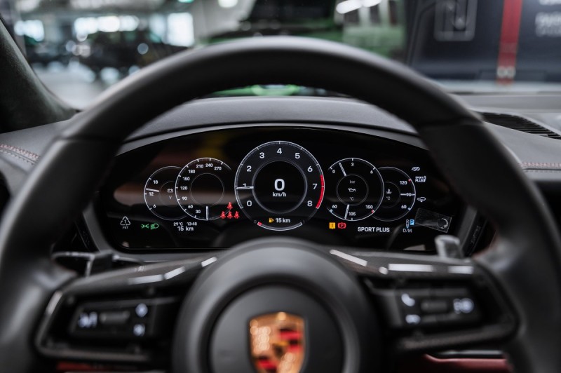Porsche Cayenne - 2026